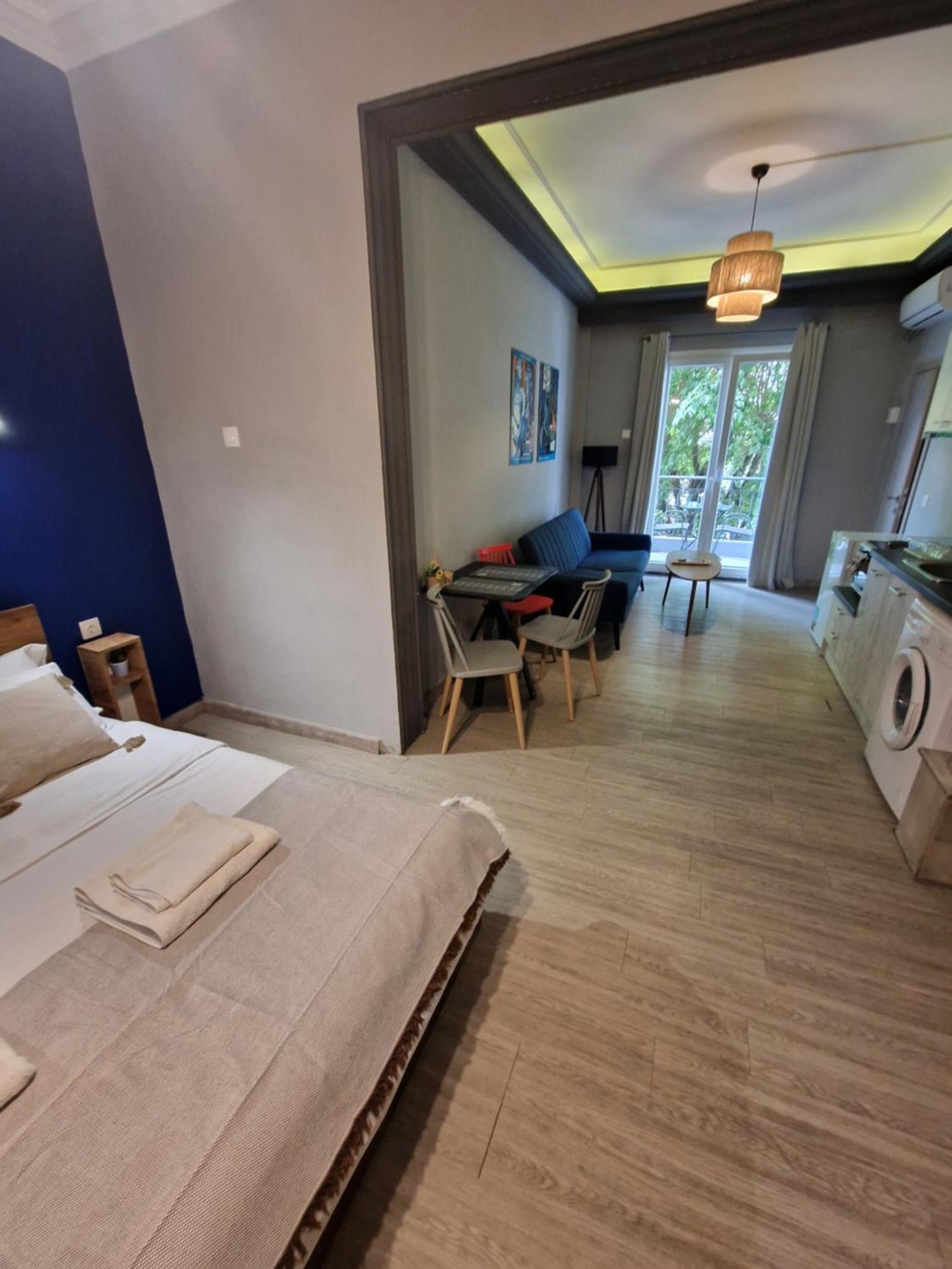 Closer "Egnatia Apartment 1" Thessaloníki Eksteriør bilde